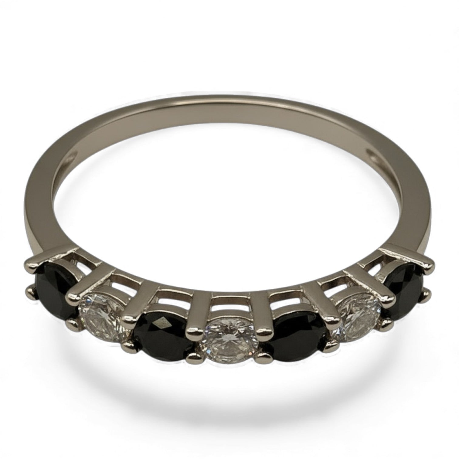 ANILLO DE PLATA CON MOISSANITA BLACK AND WHITE