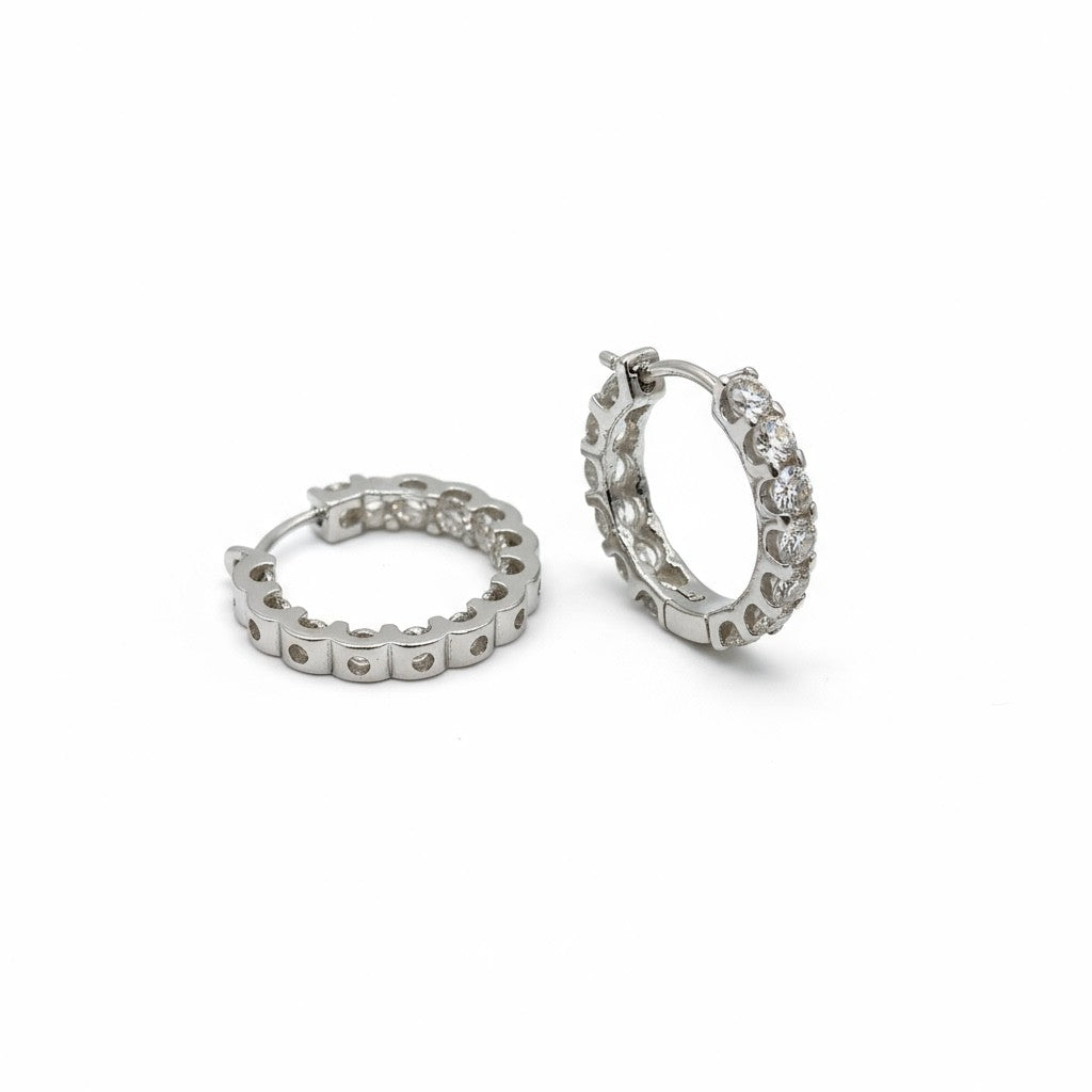 ARETES DE PLATA CON CHAPA DE ORO BLANCO Y MOISSANITA